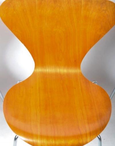 Set of Four Scandinavian Modern Arne Jacobsen Chairs