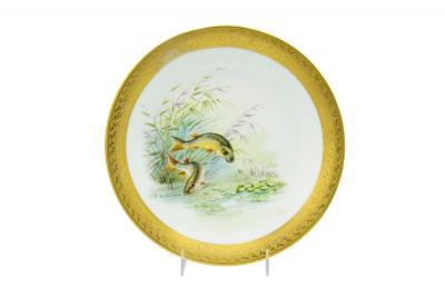 Set of French Victorian Porcelain Dinner Plates