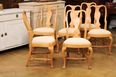 Set of Six Swedish Rococo Style 1890s Dining Room Side Chairs with Carved Splats