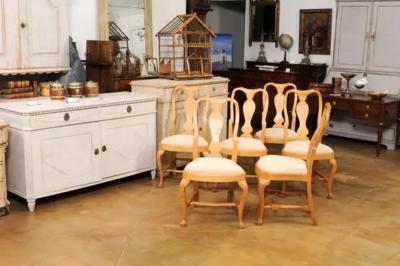 Set of Six Swedish Rococo Style 1890s Dining Room Side Chairs with Carved Splats