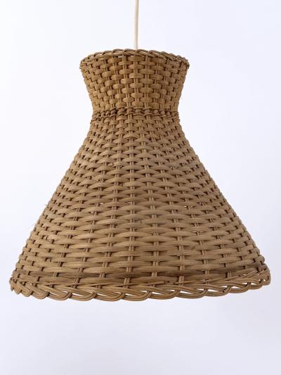 Set of Two Lovely Mid Century Modern Rattan Diabolo Pendant Lamps Germany 1960s