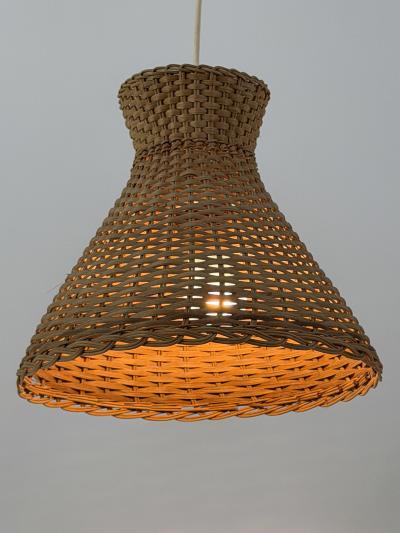 Set of Two Lovely Mid Century Modern Rattan Diabolo Pendant Lamps Germany 1960s