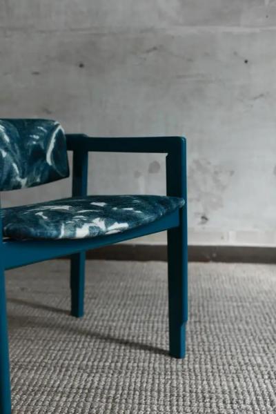 Set of six 1960s lacquered wood chairs