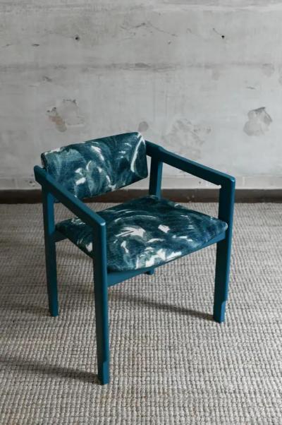 Set of six 1960s lacquered wood chairs