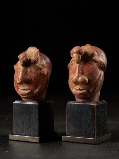 Set of two Mesoamerican Miniature Terracotta Head