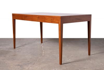 Severin Hansen Elegant Mid Century Writing Desk Designed by Severin Hansen for Haslev 1960s