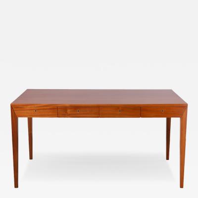 Severin Hansen Elegant Mid Century Writing Desk Designed by Severin Hansen for Haslev 1960s