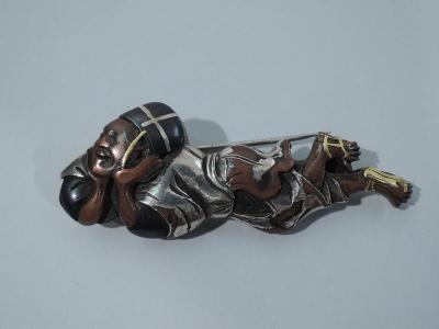 Shakudo Woman in Repose Brooch Japanese C 1880