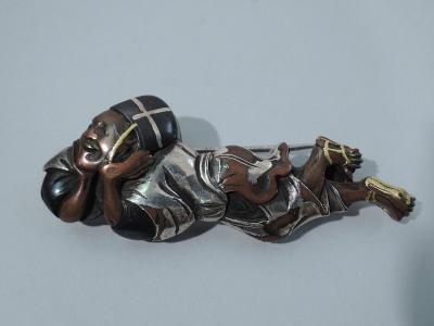Shakudo Woman in Repose Brooch Japanese C 1880