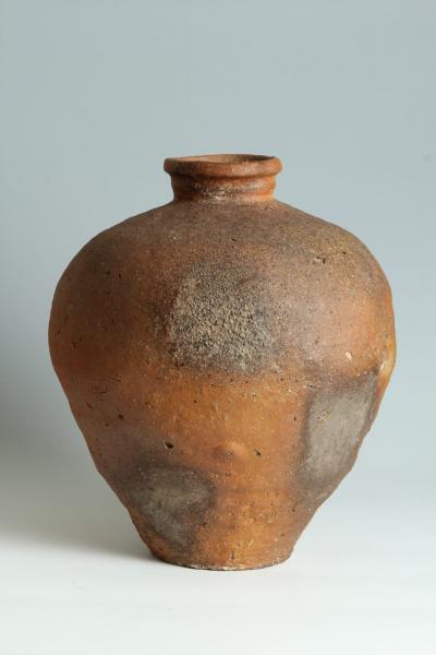 Shigaraki Jar 15th 16th century
