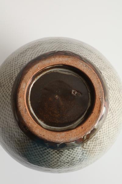 Shimaoka Tatsuzo Vase with Slip Decor T 5158 