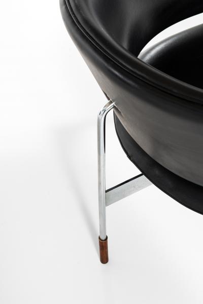 Sigurd Ressell Easy Chairs Model Cirkel Produced by Rastad Relling