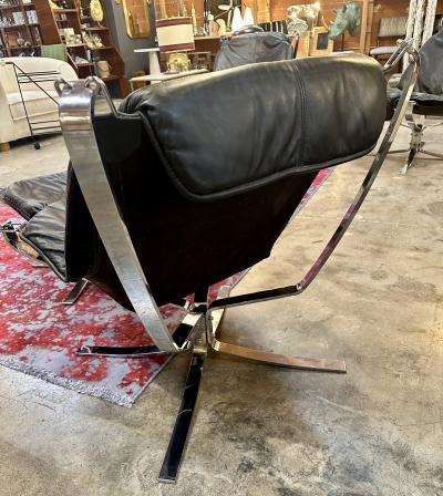 Sigurd Ressell Mid Century Falcon Chair by Sigurd Ressel 70s A pair available