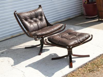 Sigurd Ressell Vintage Sigurd Ressell FALCON low back Lounge chair with Ottoman