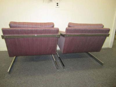 Silver Craft Magnificent Pair of Angled Chrome Flat Bar Lounge Chairs