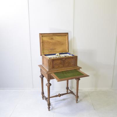 Silver cutlery set with carved wooden box silversmith A Cesa S C 