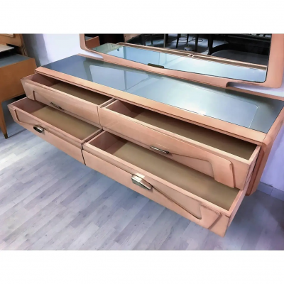 Silvio Cavatorta Italian Mid Century Maple Dresser with Mirror attr to Silvio Cavatorta 1950s