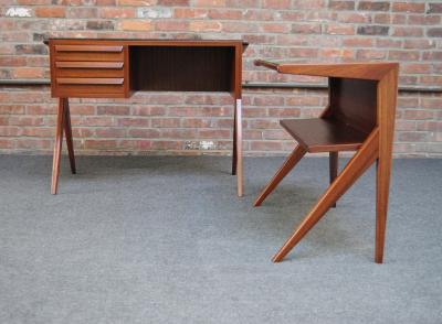 Silvio Cavatorta Silvio Cavatorta Diminutive Desk with Companion Table in Walnut and Green Glass