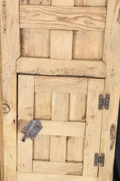 Single 19th Century Spanish Shutter