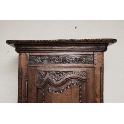 Single Door Armoire Bonnetiere