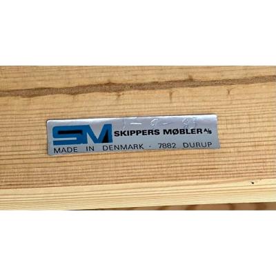 Skipper Mobler 1970s Skipper Mobler Leather and Rosewood Sofa