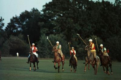 Slim Aarons Spot The Ball