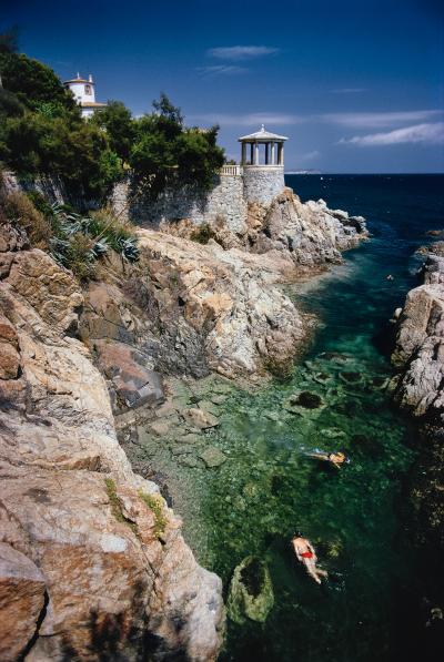 Slim Aarons Swimming In Spain