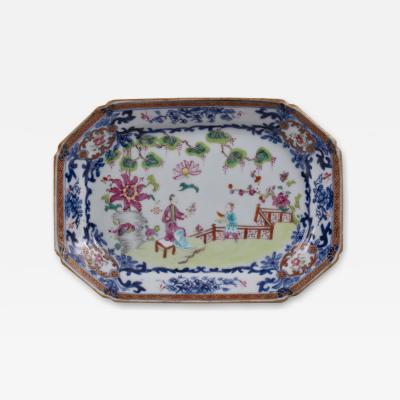Small Chinese Export Platter from the Van Cortlandt Service c 1770 7 x 10 