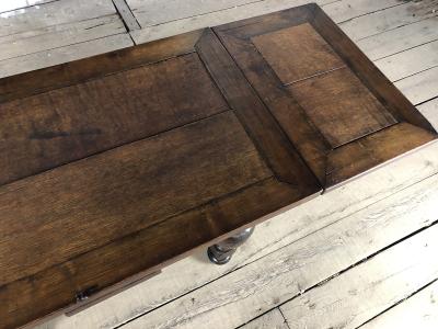 Small Dutch Baroque 17th Century Oak Draw leaf Center table