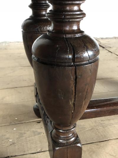 Small Dutch Baroque 17th Century Oak Draw leaf Center table