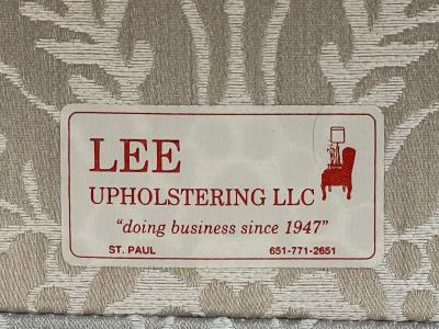 Small Louis XV Mahogany Carved Settee Sofa Floral Silk Upholstery