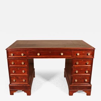 Small Mahogany Pedestal Desk 19th Century