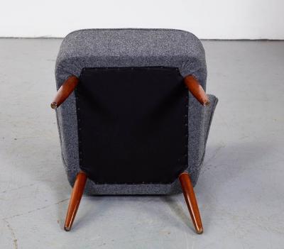 Small Winged Cocktail Chair