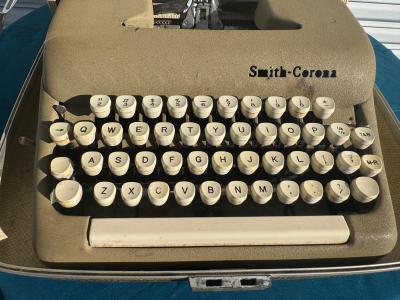 Smith Corona Manual Sterling Typewriter in Case