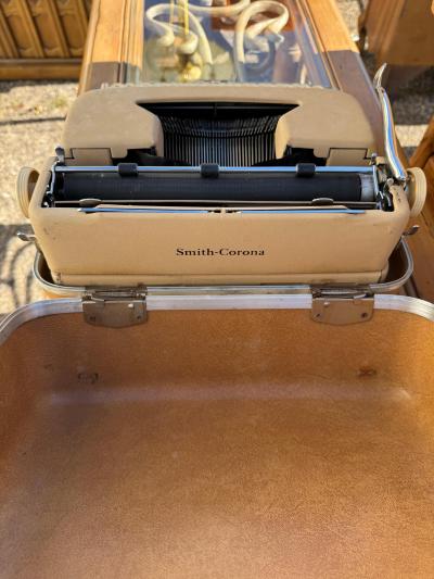 Smith Corona Silent Super Electric Typewriter
