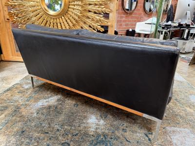 Sofa by Pizzetti Set Sofa and two armchairs in leather Italy 70s