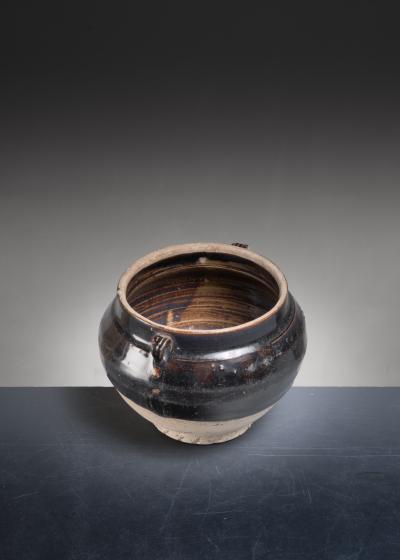 Song dynasty stoneware jar