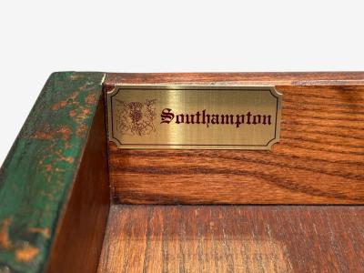 Southampton Furniture Chinoiserie Decorated End Table