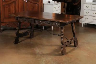Spanish Baroque 1750s Walnut Fratino Table with Drawers and Iron Stretchers