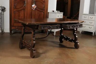 Spanish Baroque 1750s Walnut Fratino Table with Drawers and Iron Stretchers