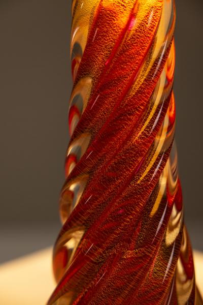 Spiral Shaped Table Lamp in Pink Colored Murano Glass Italy 1950s