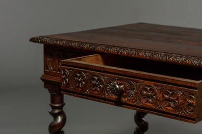 Stand Alone English Desk with Barley Twist Legs