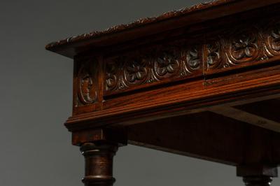 Stand Alone English Desk with Barley Twist Legs