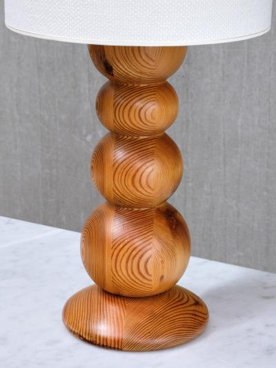 Stig Johnsson Stig Johnsson Swedish Modern Table Lamp in Solid Pine Sm landssl jd 1970s