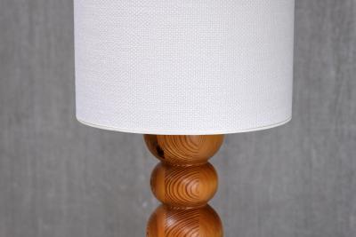 Stig Johnsson Stig Johnsson Swedish Modern Table Lamp in Solid Pine Sm landssl jd 1970s