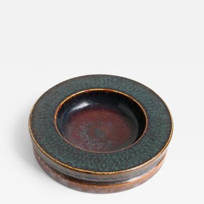 Stig Lindberg STIG LINDBERG HAND THROWN CERAMIC DISH WITH DEEP RED AND BLUE GLAZES 