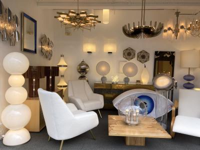 Stilux Milano Large Space Age Lucite and Metal Ball Lamp Italy 1970s