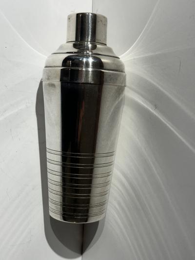 Streamlined Cocktail Shaker in Silverplate