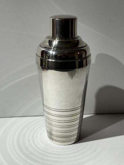Streamlined Cocktail Shaker in Silverplate