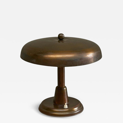 Stunning Italian Table Lamp in Patinated Brass Mid 20th Century